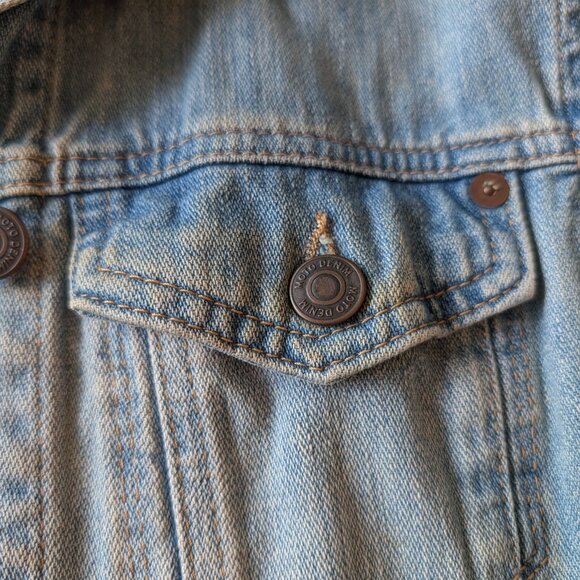 Topshop Moto Cropped Jean Jacket - Picture 5 of 6